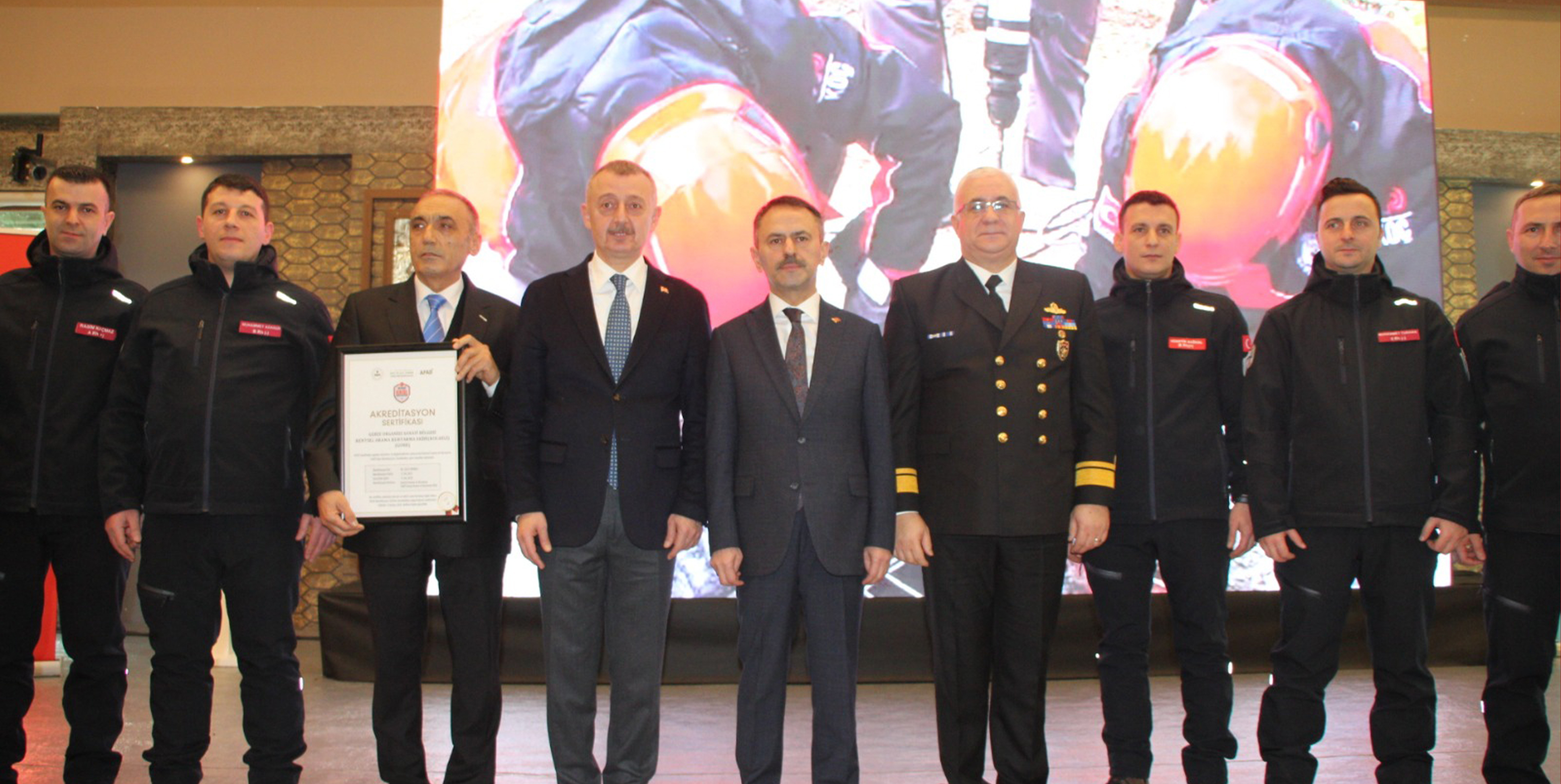 GOSB ARAMA KURTARMA EKİBİMİZ AFAD AKREDİTASYON ARMASINI ALDI